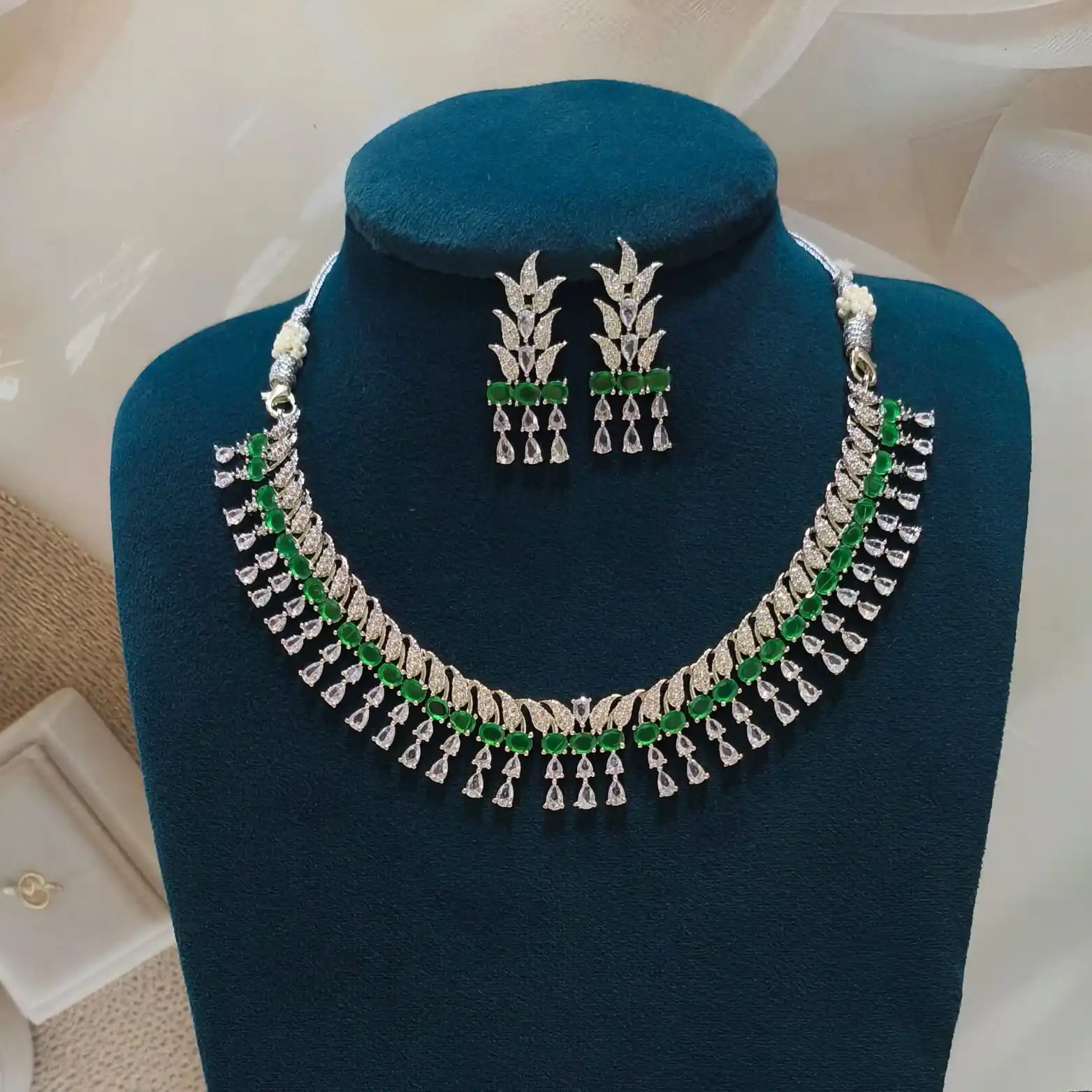 WhatsApp Image 2026-01-04 at 6.09.01 PM_11zon Platinum Finish Necklace SBPFN618 - Image 1