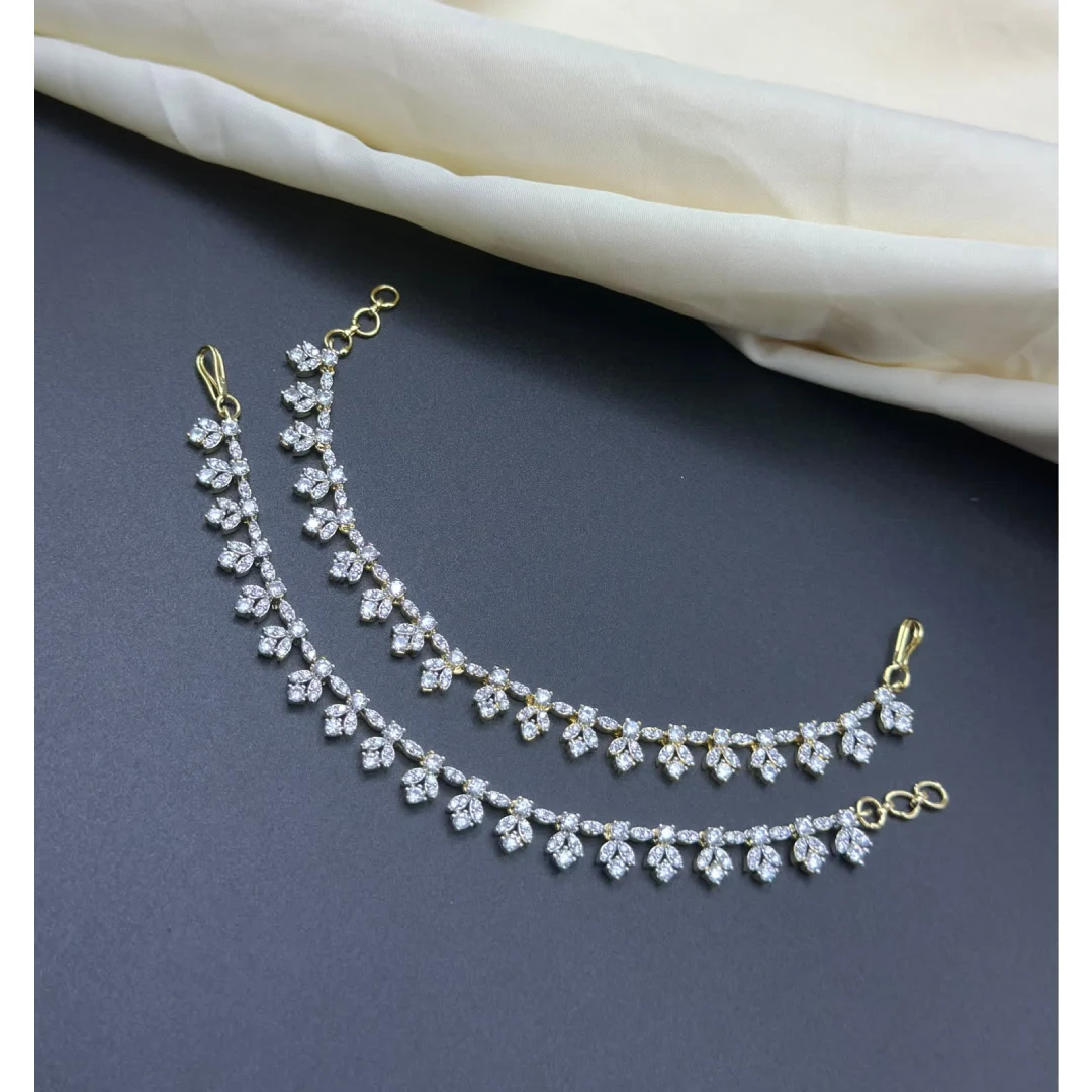leaf earchains Diamond Alike Leaf Earchains SBDLAE668 - Image 1